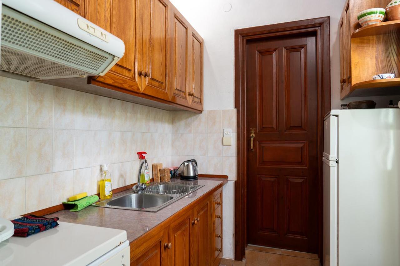 Vintage White House Patmos Apartman Kültér fotó